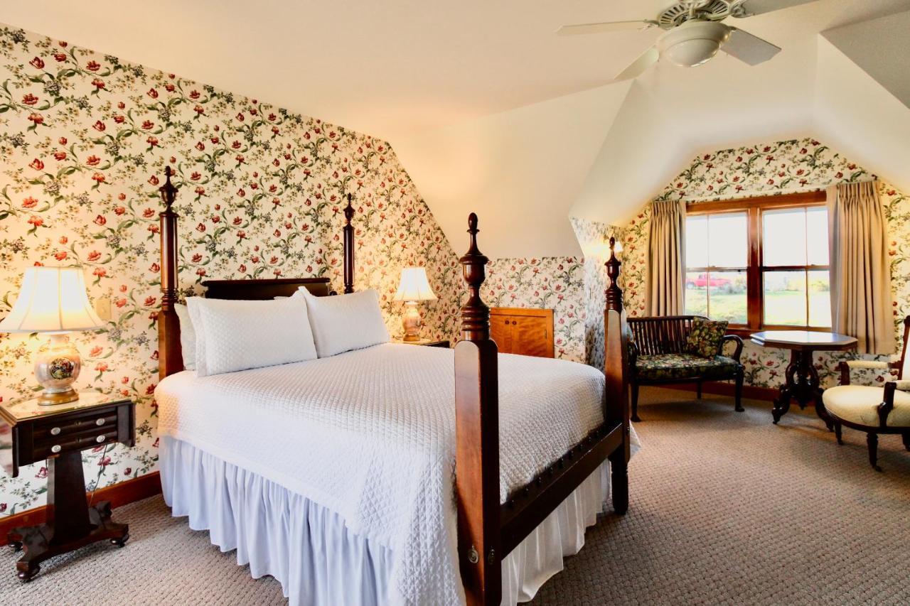 Rose Farm Inn Нью-Шорхэм Экстерьер фото