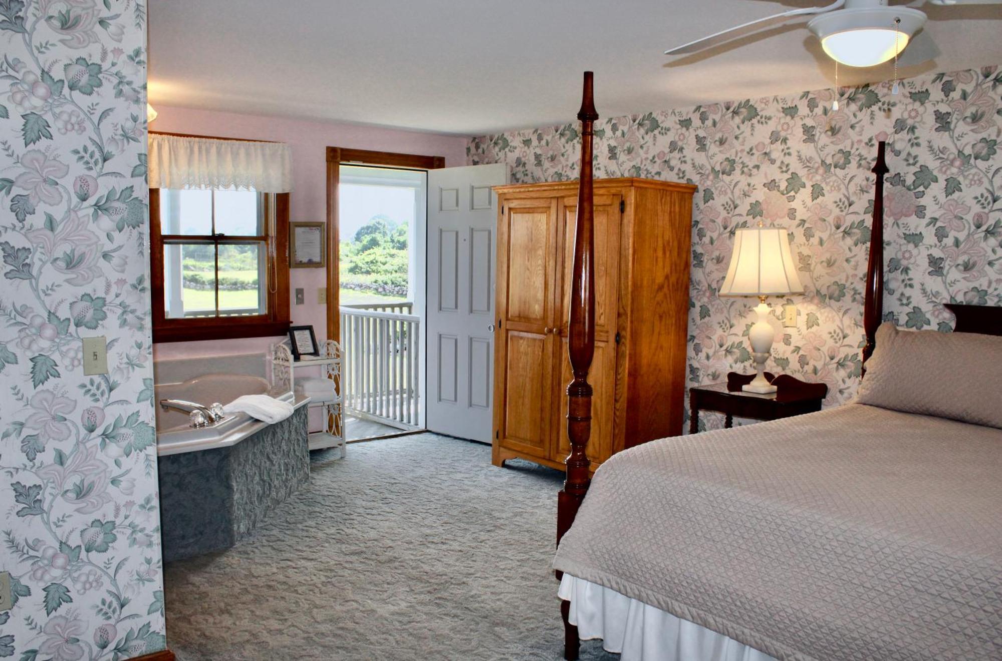 Rose Farm Inn Нью-Шорхэм Экстерьер фото