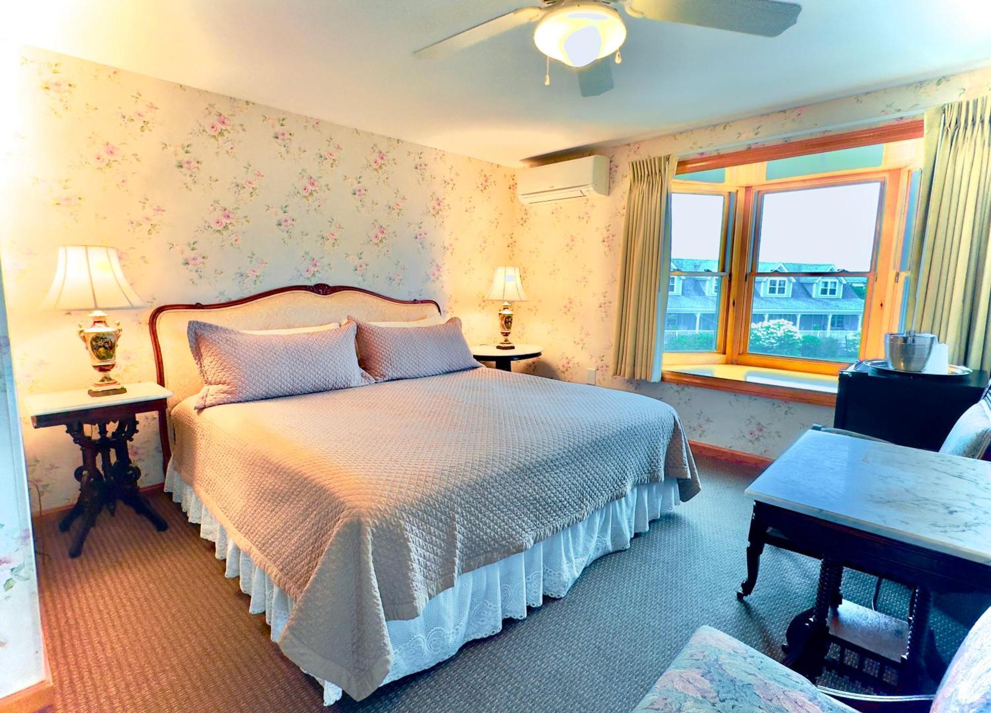 Rose Farm Inn Нью-Шорхэм Экстерьер фото